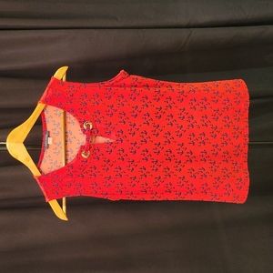 Women's red top